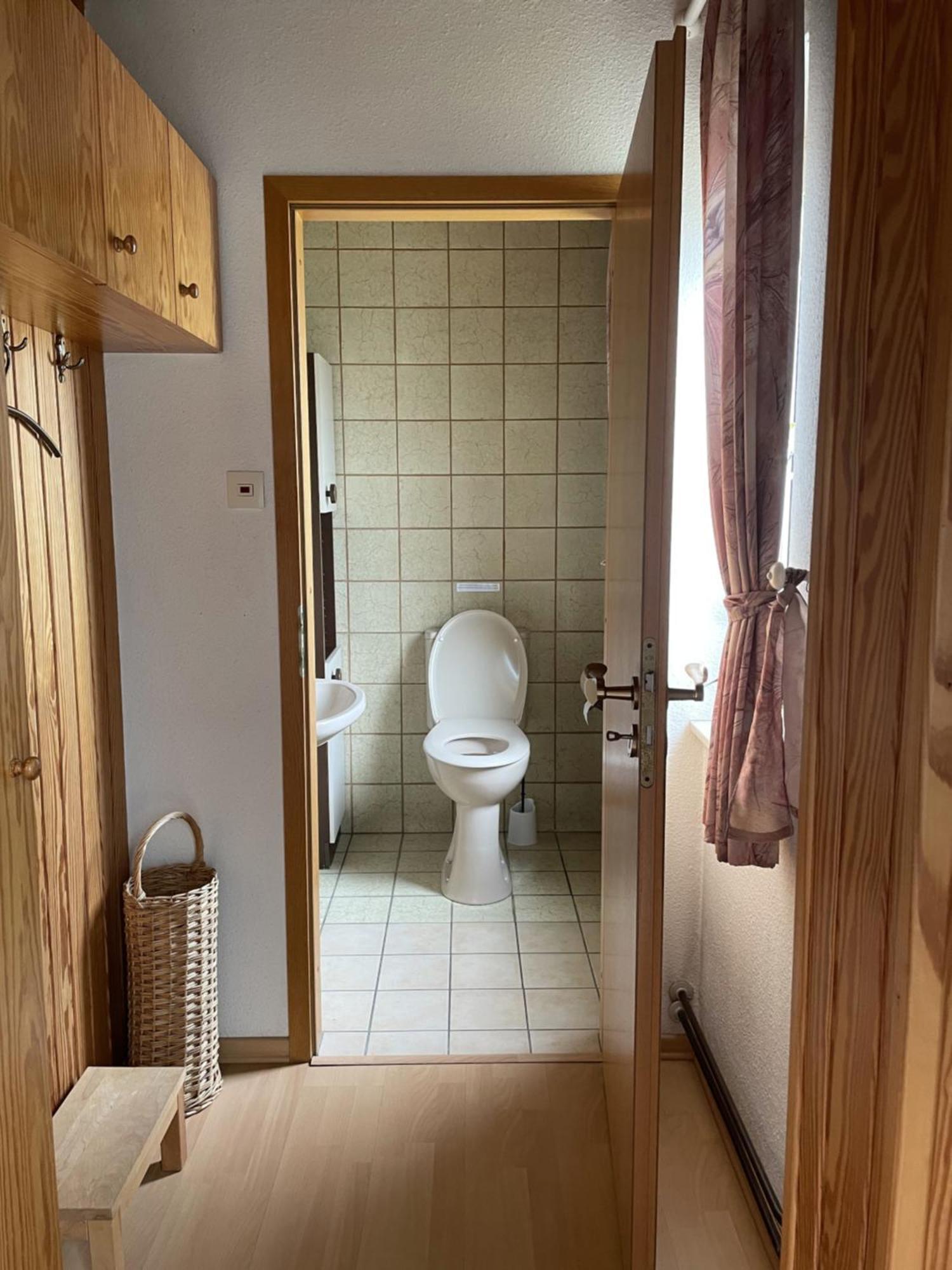 Entire House, Quiet City Location, Garden, Parking Bielefeld Buitenkant foto