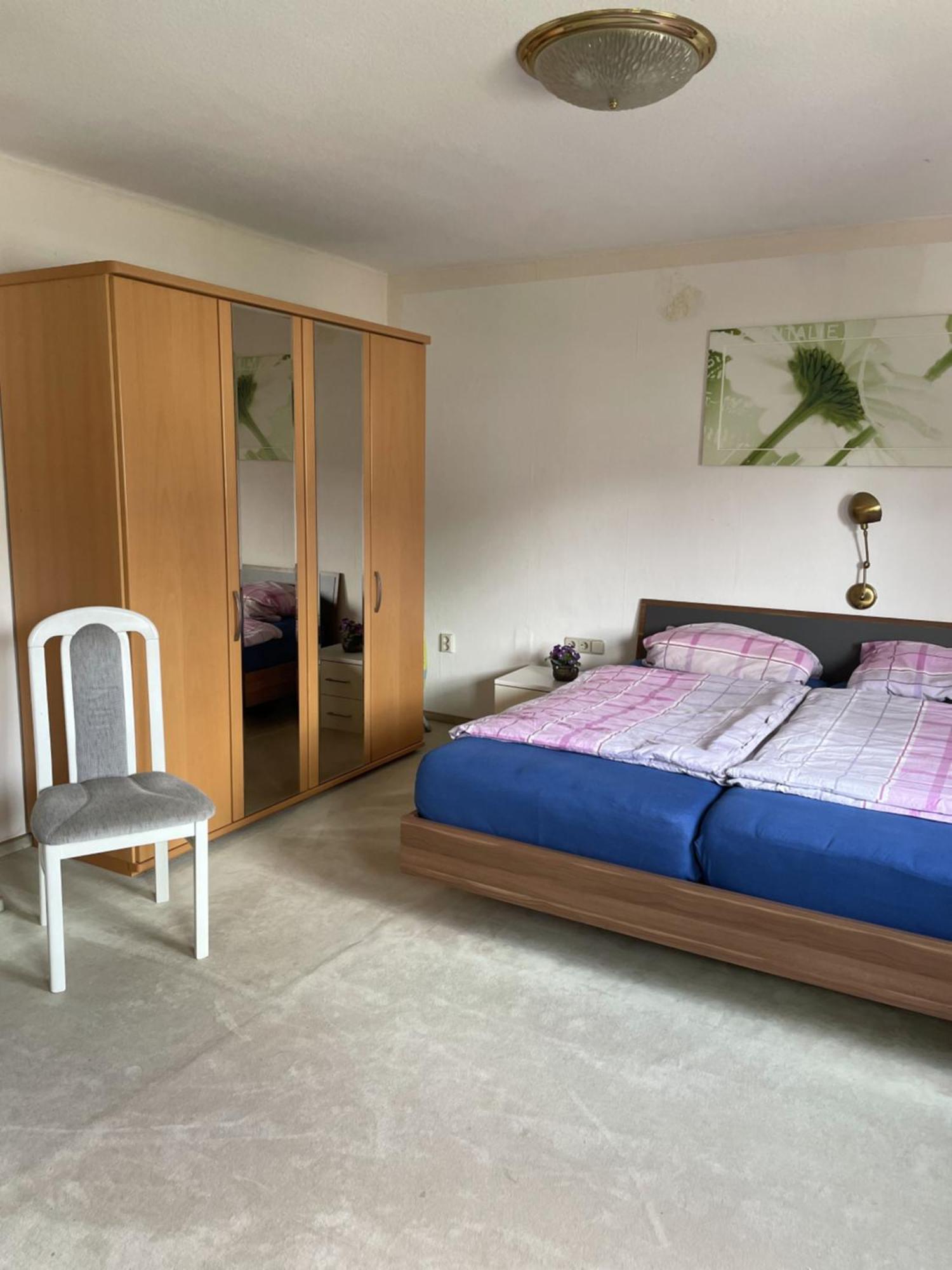 Entire House, Quiet City Location, Garden, Parking Bielefeld Buitenkant foto